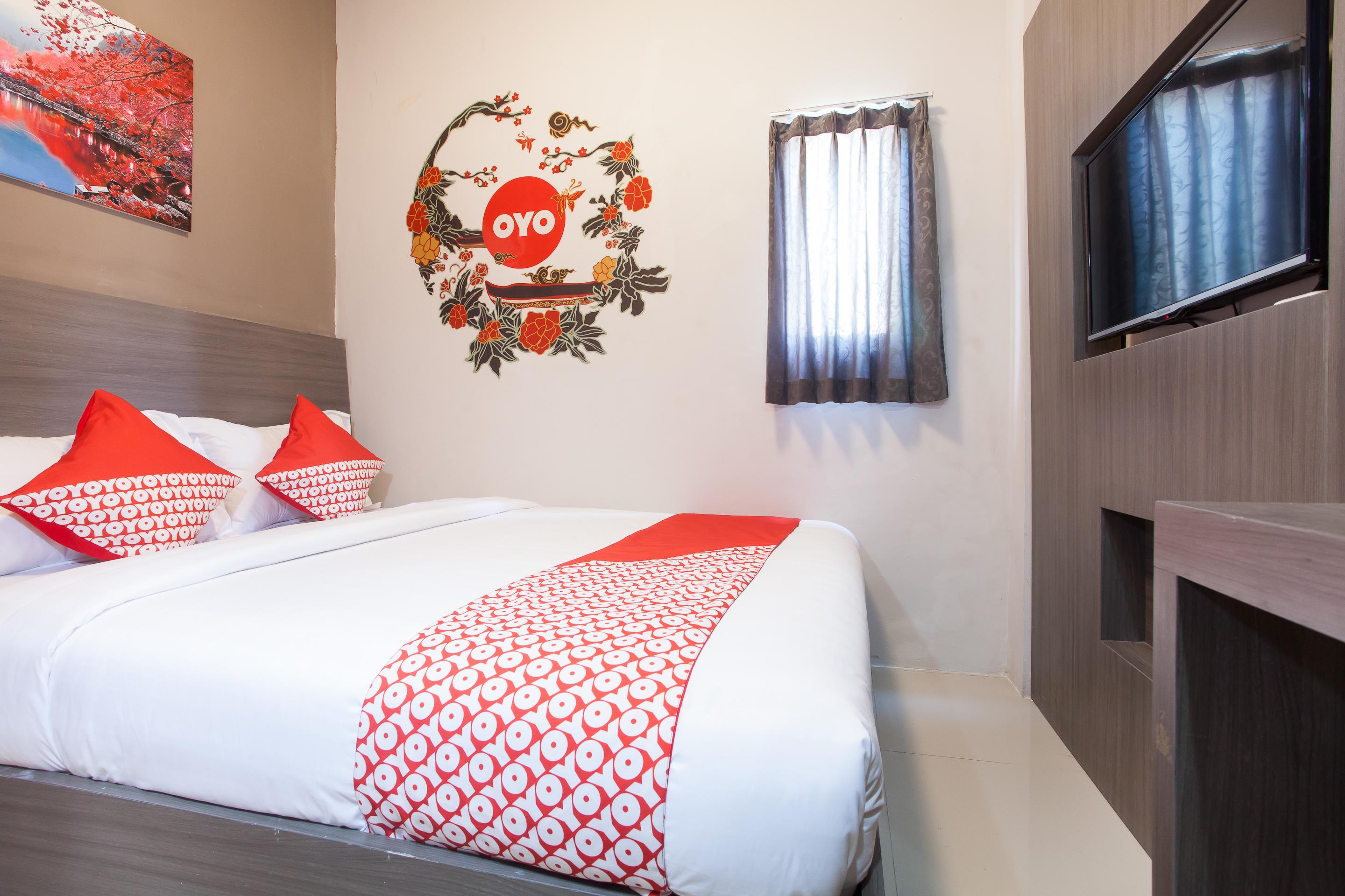 We Stay Residence Redpartner Surabaya Buitenkant foto